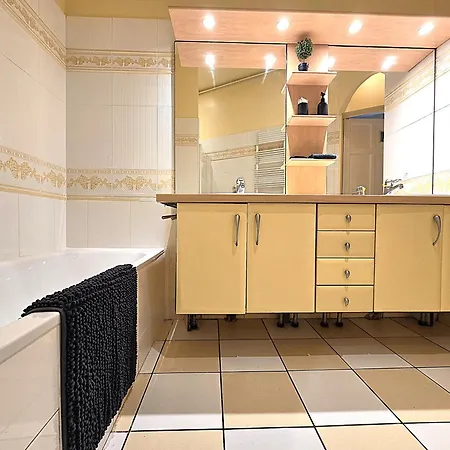 Apartamento Le Bout Du Pont - 5 Min A Pied De La Gare Villebourbon Et De L'hypercentre - Vue Sur Pont Vieux - Grande Terrasse - 8 Couchages - 3 Spacieuses - 4 Lits - Places De Stationnement Gratuites Au Pied De L'immeuble Montauban