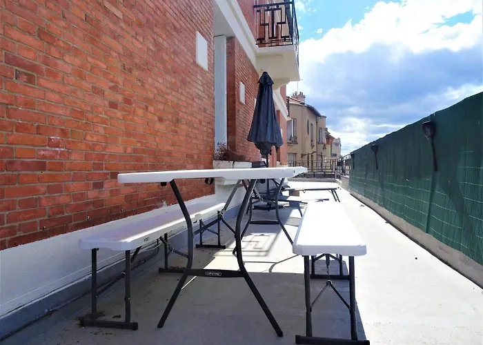 Le Bout Du Pont - 5 Min A Pied De La Gare Villebourbon Et De L'hypercentre - Vue Sur Pont Vieux - Grande Terrasse - 8 Couchages - 3 Spacieuses - 4 Lits - Places De Stationnement Gratuites Au Pied De L'immeuble Διαμέρισμα Μοντωμπάν