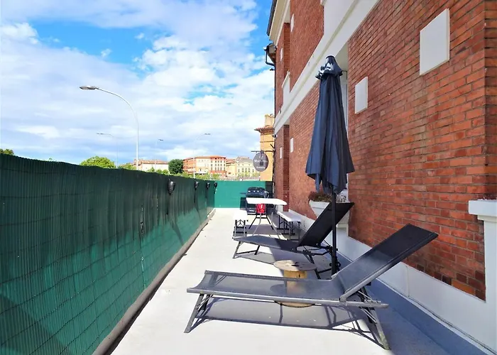 Διαμέρισμα Le Bout Du Pont - 5 Min A Pied De La Gare Villebourbon Et De L'hypercentre - Vue Sur Pont Vieux - Grande Terrasse - 8 Couchages - 3 Spacieuses - 4 Lits - Places De Stationnement Gratuites Au Pied De L'immeuble Μοντωμπάν