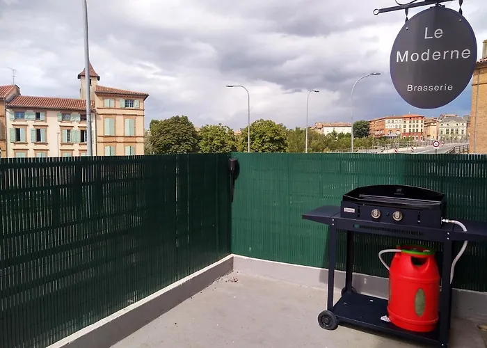 Διαμέρισμα Le Bout Du Pont - 5 Min A Pied De La Gare Villebourbon Et De L'hypercentre - Vue Sur Pont Vieux - Grande Terrasse - 8 Couchages - 3 Spacieuses - 4 Lits - Places De Stationnement Gratuites Au Pied De L'immeuble Μοντωμπάν