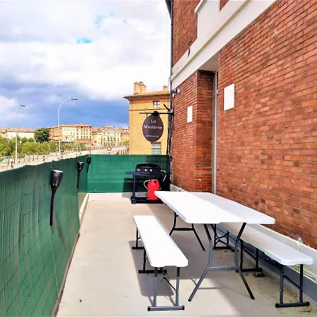 Le Bout Du Pont - 5 Min à Pied De La Gare Villebourbon Et De L'hypercentre - Vue Sur Pont Vieux - Grande Terrasse - 8 Couchages - 3 Spacieuses - 4 Lits - Places De Stationnement Gratuites Au Pied De L'immeuble * Montauban