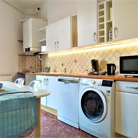 Le Bout Du Pont - 5 Min à Pied De La Gare Villebourbon Et De L'hypercentre - Vue Sur Pont Vieux - Grande Terrasse - 8 Couchages - 3 Spacieuses - 4 Lits - Places De Stationnement Gratuites Au Pied De L'immeuble * Montauban