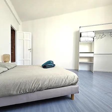 Le Bout Du Pont - 5 Min A Pied De La Gare Villebourbon Et De L'hypercentre - Vue Sur Pont Vieux - Grande Terrasse - 8 Couchages - 3 Spacieuses - 4 Lits - Places De Stationnement Gratuites Au Pied De L'immeuble * Montauban
