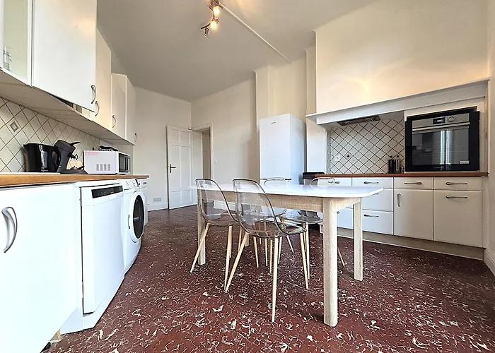 Le Bout Du Pont - 5 Min A Pied De La Gare Villebourbon Et De L'hypercentre - Vue Sur Pont Vieux - Grande Terrasse - 8 Couchages - 3 Spacieuses - 4 Lits - Places De Stationnement Gratuites Au Pied De L'immeuble Apartment *